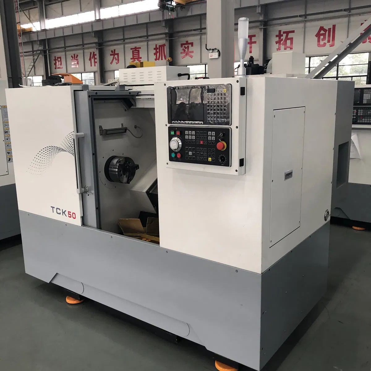 Automatic Metal Cutting CNC Lathe Machine Maquina De Torno