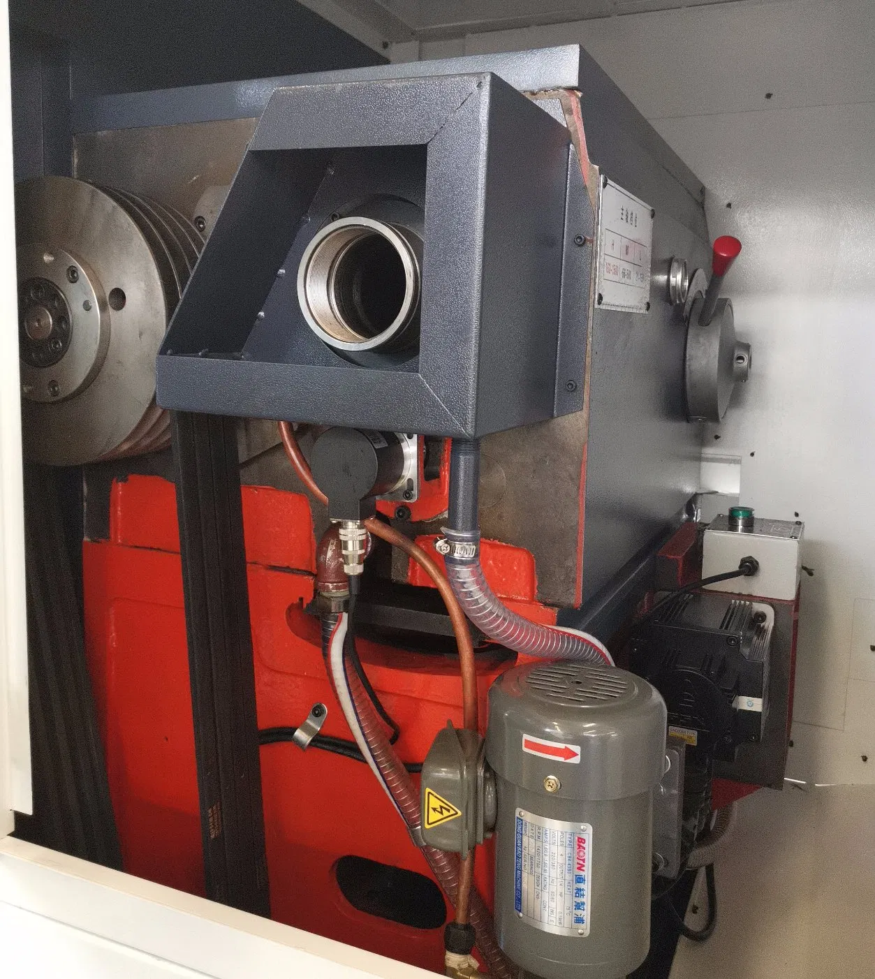 Ce Approved Industrial Precision Turning/Lathe CNC Machine