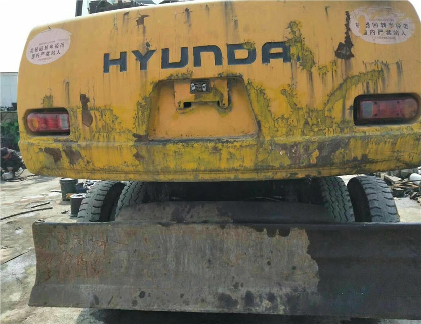Cheap Price Working Condition Used Hyundai Wheel Excavator R130W -5 for Sale