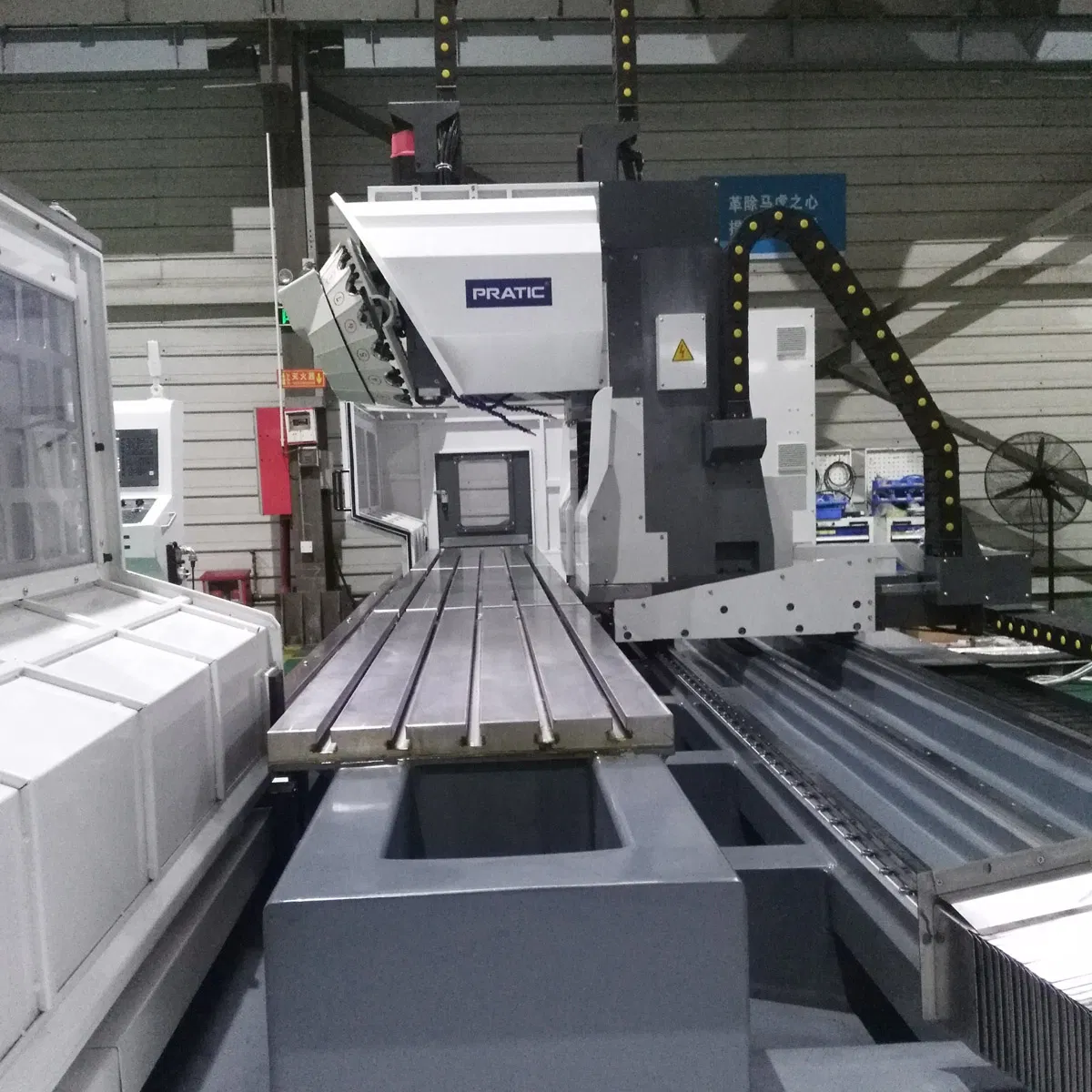 CNC 3-Axis Steel Profile Milling Machining Center for Metal Processing