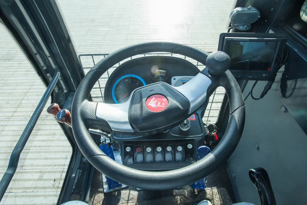 Lgcm 3.0m3 Concrete Mixer with 270 Degrees Rotation