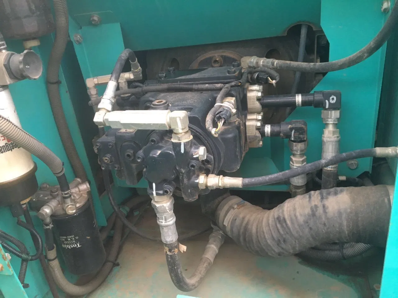 Lowest Price with High Quality Kobelco Sk140 Used Excavator